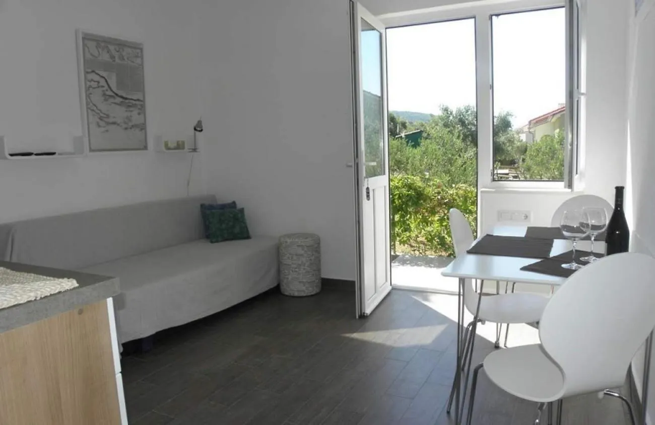 Apartments With A Parking Space Barbat, Rab - 22361 Barbat na Rabu 0*,